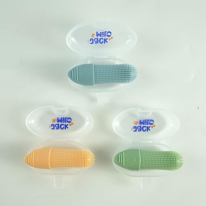 Jack & Milo Soft Silicone Finger Toothbrush for Dogs – Gentle & Effective Oral Care for Small Dogs, Puppies & Cats – Long-Lasting & Easy to Use – Green – Ideal for Baby Pets