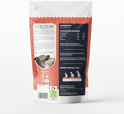 SKIPPER'S Salmon Skin Snacks Dog Treats - Gently Air Dried 100% Salmon Skin Chews, Great for Cleaning Teeth, Essential Omega 3 Oil, Hypoallergenic, Wheat & Gluten Free Fish Treat for Dogs | (3.52 Oz)