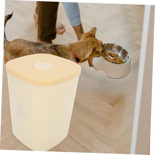 MERRYHAPY Airtight Vacuum-sealed Pet Food Storage Container Capacity Dog Food Bin for Grains Dried, Yellow