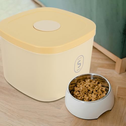 Outanaya Large Capacity Vacuum Sealed Pet Food Storage Container, Airtight Plastic Dog and Cat Food Holder, Moisture-proof Small Yellow Bin for Household Use
