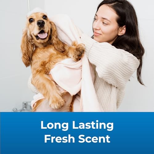 PetAg Fresh ’n Clean Scented Shampoo, Classic Fresh Scent - 1 Gallon - Moisturizes with Vitamin E & Aloe Vera - Strengthens & Repairs Coats - Soap Free