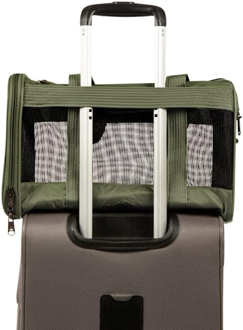 Sherpa Deluxe Guaranteed On Board Soft-Sided Dog & Cat Carrier, Green, Medium