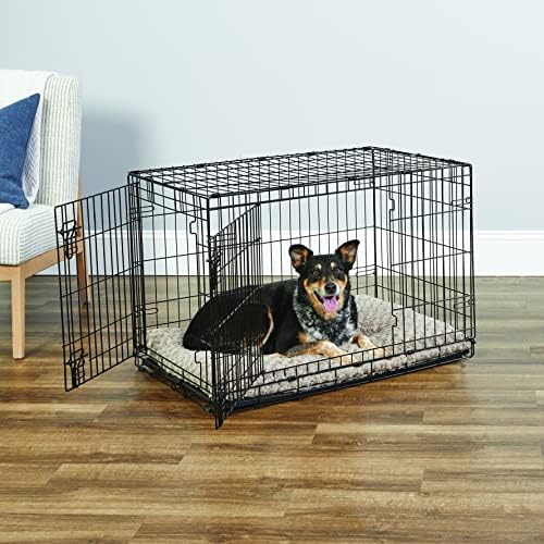 New World by Midwest 36-Inch Double Door Crate, M-L Breeds, 41-70 lbs