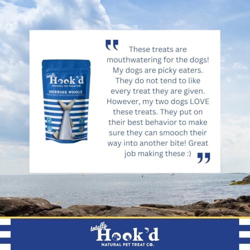 Totally Hook'd Freeze‑Dried Single‑Ingredient Treats, High‑Protein Omega-3 Training Snack for Dogs & Cats (2 Ounce, Herring)