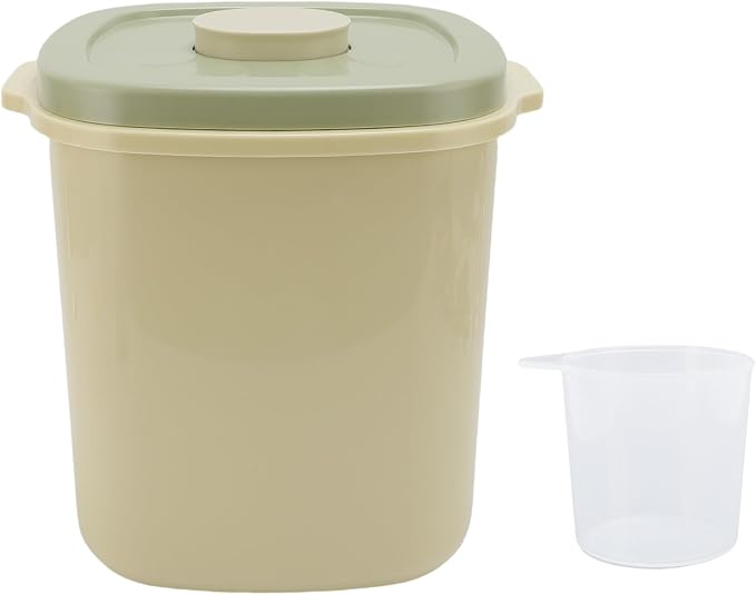 CHICIRIS Vacuum Sealed Pet Food Storage Container, 6L Airtight Pet Food Bin with Light Blocking Feature, for Keeping Dog Cat and Nutritious