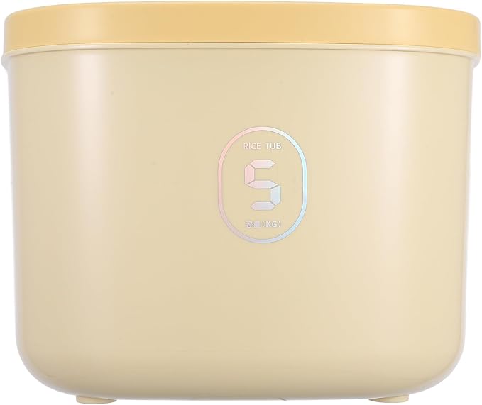 LALAFINA Vacuum Sealed Small Pet Food Storage Container, Small, Yellow