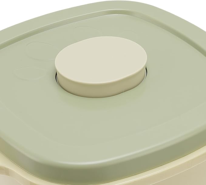 Vacuum Sealed Pet Food Container, 6L Airtight PET Storage Bin with Light Blocking Feature for Dog Cat Food Kibble Treats to Keep