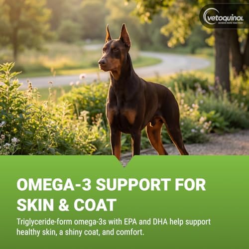 Vetoquinol Triglyceride OMEGA - Fish Oil for Dogs & Cats - Supports Healthy Skin, Coat & Normal Immune Response - Supplement with Vitamin Blend for Heart, Eye, Bone & Muscle Support - 60 Capsules