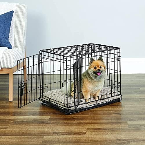 New World by Midwest 24-Inch Double Door Crate, for Small Breeds, 12-20 lbs