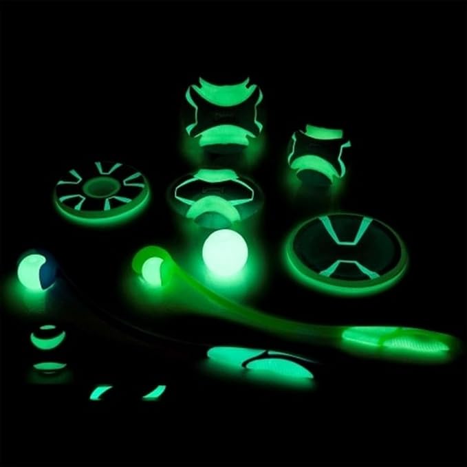 Chuckit! Max Glow Bouncy Ball, Glowin the Dark, XL 3.5in | Photoluminescent Rubber Ball Recharges Fast Under Any Bright Light for Nighttime Fetch, Launcher Compatible