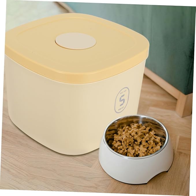 HOMSFOU Airtight Cat Food Storage Container Vacuum-sealed Small Yellow Grain Bin Moisture-proof Pet Food Canister for Dog and Cat Treats