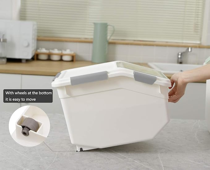 LISM 2 Pack Dog Food Storage Container with Scoop, 2-Pack, 15 LB, White