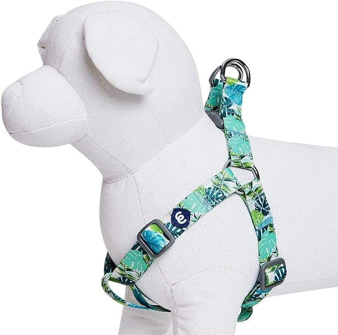 Blueberry Pet Essentials Step-in Spring Scent Inspired Garden Floral Dog Harness in Light Purple, Chest Girth 16.5" - 21.5", Small, Adjustable Harnesses for Dogs
