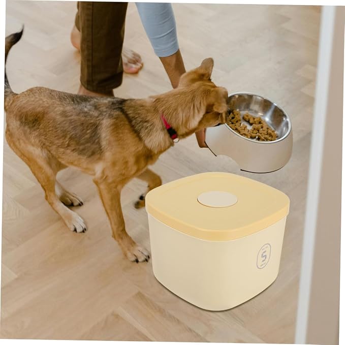 Airtight Cat Food Storage Container Vacuum-sealed Dog Food Bin Large Capacity Yellow for Moisture-proof, Large, Yellow