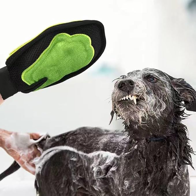 Pet Hair Remover Gloves Bath Brush Gentle Shedding Brushes,Pet Hair Remover Tool for Carpet, Curtain, Clothing, Couch, Car Seat (1PCS)