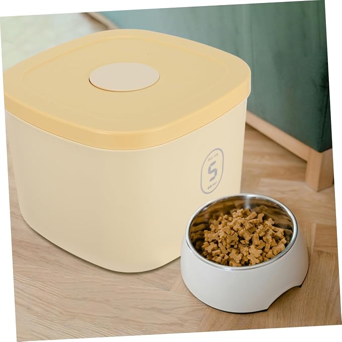 UPKOCH Small Yellow Vacuum Pet Food Storage Container Airtight Dog and Cat Food Bin with Large Capacity Moisture-proof Plastic Bucket