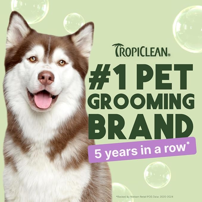 TropiClean Dog Conditioner, Detangling & Moisturizing, 1 Gallon | Professional Detangling & Moisturizing | Kiwi & Cocoa Butter Scent | Puppy Safe | Made in USA