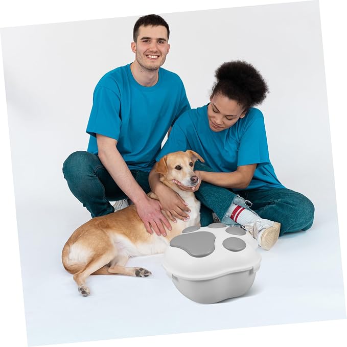 Hemoton Portable Airtight Dog Food Storage Container Capacity Pet Food Bin with Easy Organization, Grey