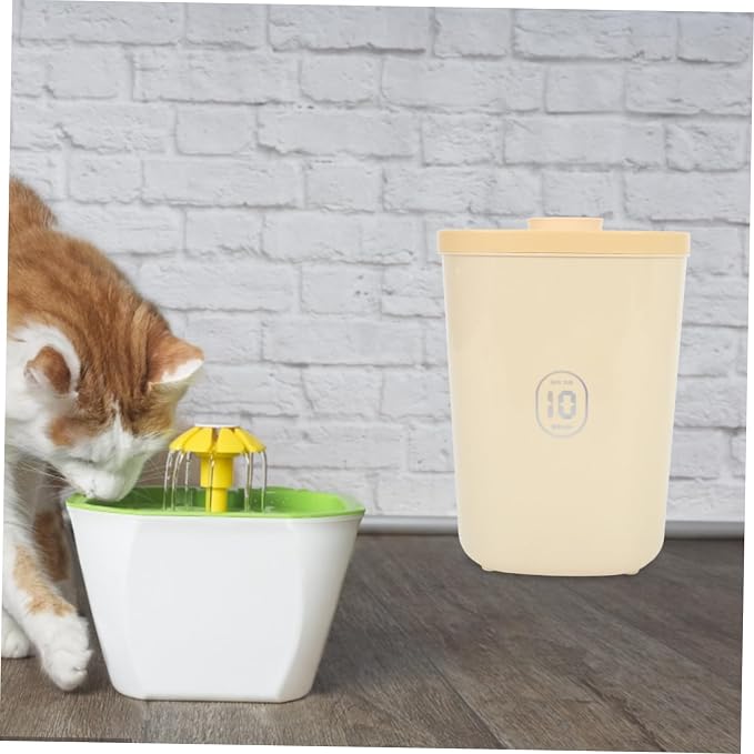Toddmomy Vacuum Sealed Food Storage Container Large Capacity Airtight Cat and Dog Food Bucket, Large, Yellow