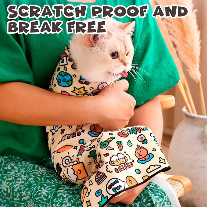 Cat Grooming Wrap, Self-Adherent Soft Cat Blanket to Wrap, Nail Clipping, Anti-Bite, Anti-Scratch, Anti-Escape Calming Wrap (Christmas, 10-13 lbs)