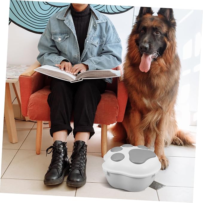 Hemoton Portable Airtight Dog Food Storage Container Capacity Pet Food Bin with Easy Organization, Grey
