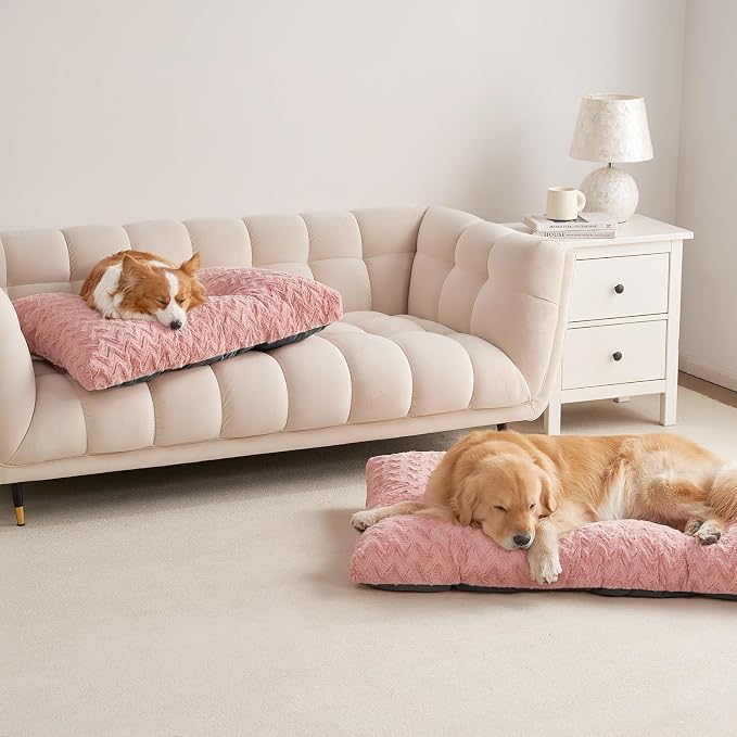 EHEYCIGA Washable Large Dog Bed for Crate, 36x27 Inch Pet Bed, Pink