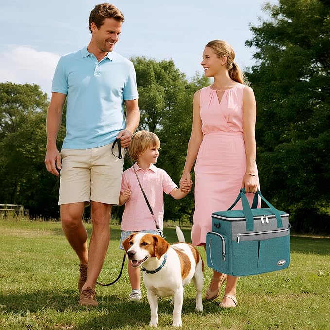Dog Travel Bag 7-Piece Set with Food Containers, Bowls & Feeding Mat