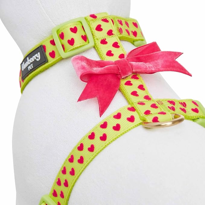 Blueberry Pet H-Shape Dog Harness Heart Flocking Valentine’s Day Adjustable Harnesses with Velvety Bowtie