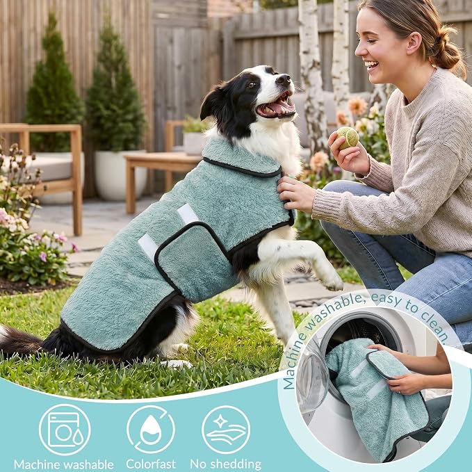 Bienbee Dog Bathrobe, Quick Drying Super Absorbent Pet Robes for Small Medium Large Dogs, Drying Coat for After Bath & Swim, Warm & Cozy Dogs Towels, Dog Puppy Bath Supplies, Light Green M