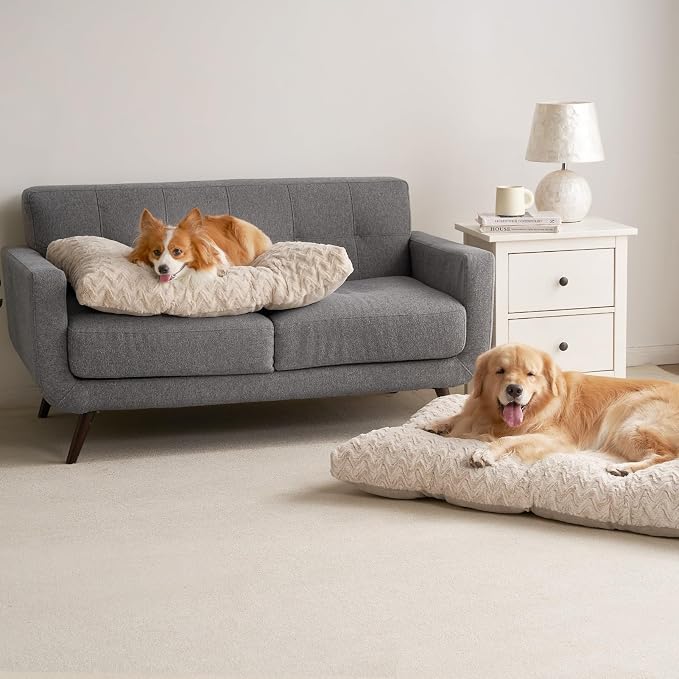 EHEYCIGA Washable Large Dog Bed for Crate, 35x23 Inch Pet Bed, Beige