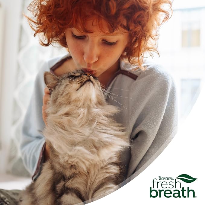 TropiClean Fresh Breath Cat Dental Water Additive, + UTI Support, 16oz
