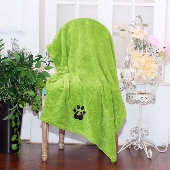 Dogvingpk Extra Large Dog Towel 1 Pack, Super Absorbent Soft Quick Drying Microfiber Pet Bath Towels for Large & Medium Dogs (XL-55" * 36", Green)