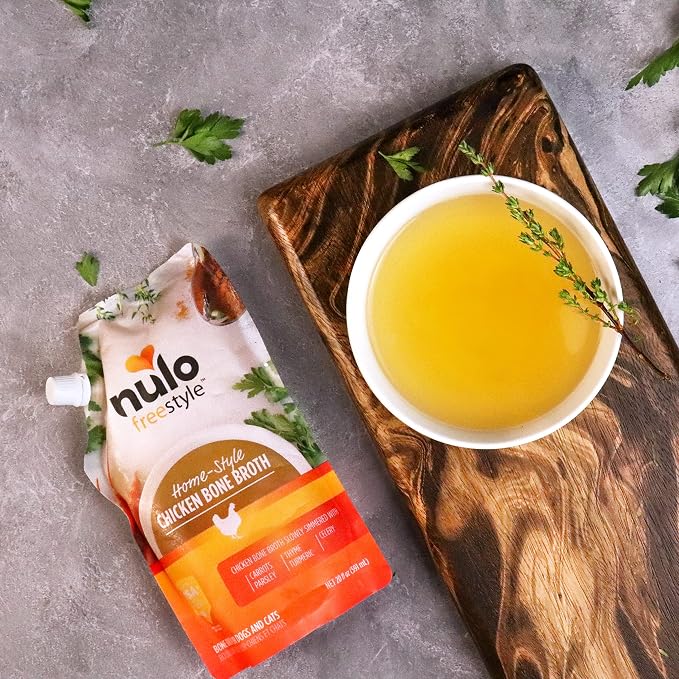 Nulo Freestyle Bone Broth, Premium Food Topper for Cats and Dogs, with Collagen and Chondroitin Sulfate to Help Boost The Quality of Your Pet’s Coat and Skin, 20 FL Oz Pouch (Pack of 2)