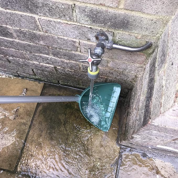 MDC Arms Length Pooper Scooper, Ideal for use on Grass or Paths for All Animal Waste Collection